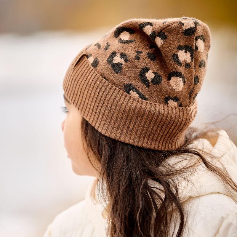 maximo GIRL-Beanie Leo