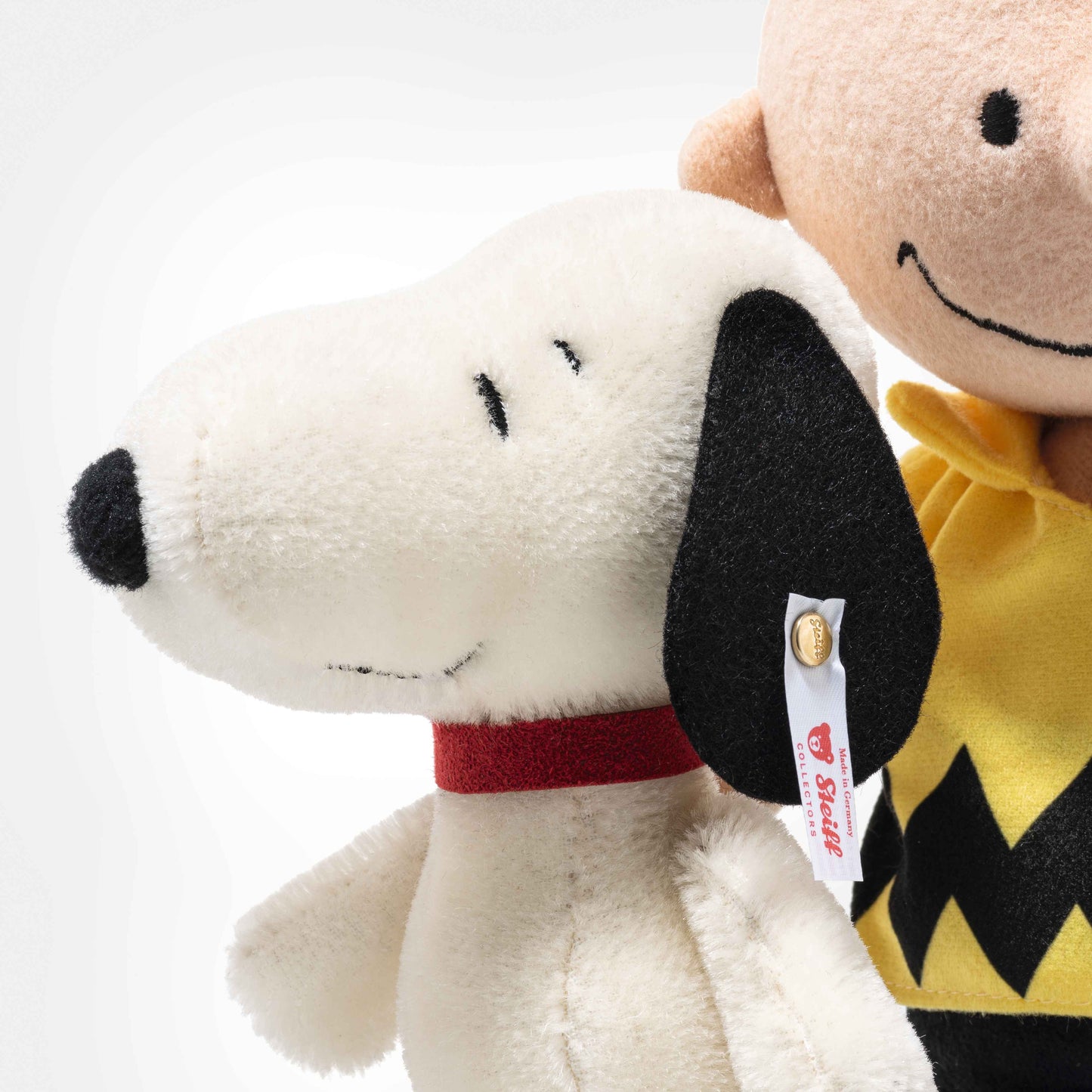 Steiff Charlie Brown mit Snoopy 21cm RMS