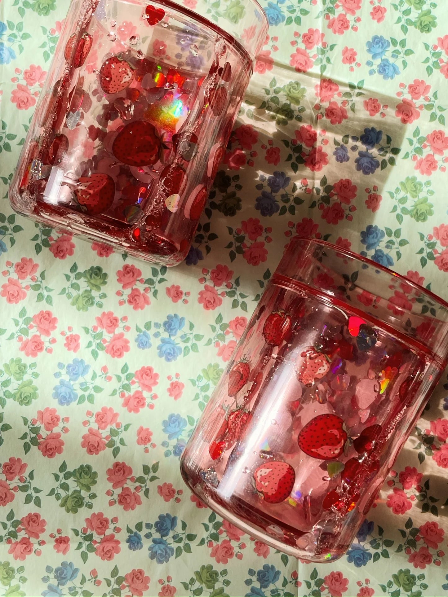 Konges Sløjd Glitzerbecher Doppelpack Erdbeere