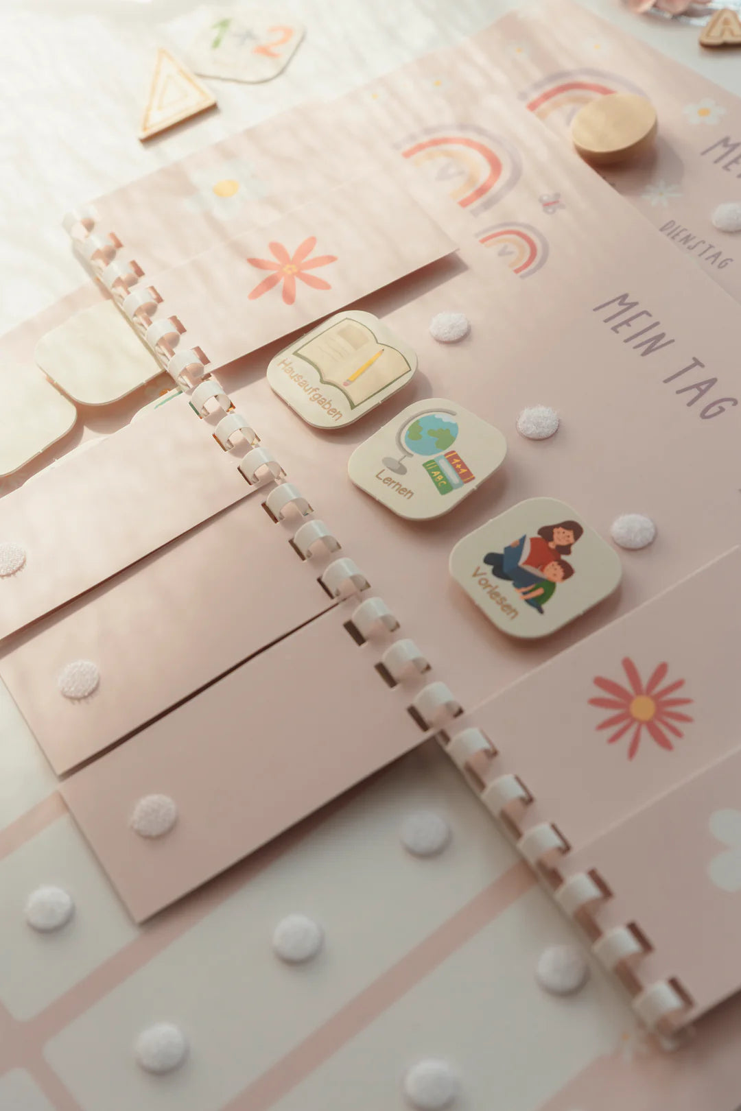 inliebekind Grundschulplaner inkl. Symbolkärtchen REGENBOGEN - Gebunden