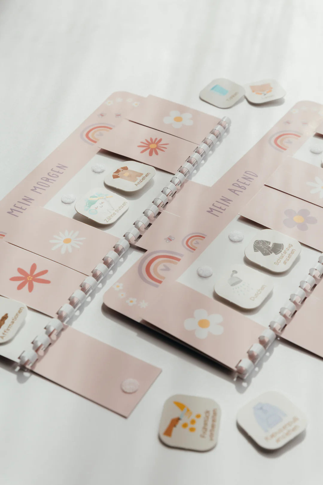 inliebekind Routineplaner inkl. Symbolkärtchen REGENBOGEN