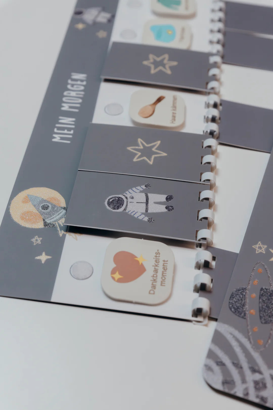 inliebekind Routineplaner inkl. Symbolkärtchen ASTRO GLITZER