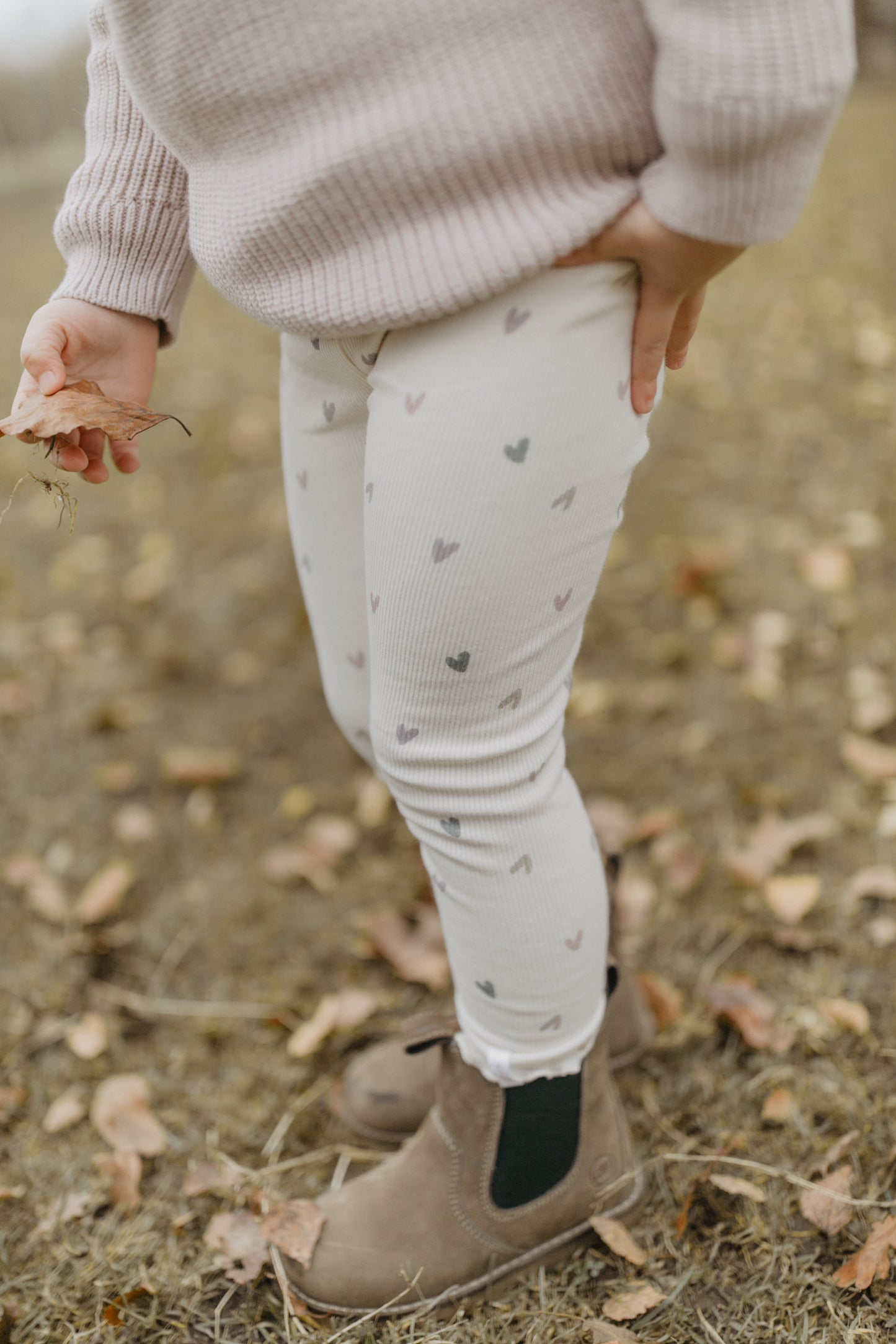 Leevje Leggings Herz mit Schleife