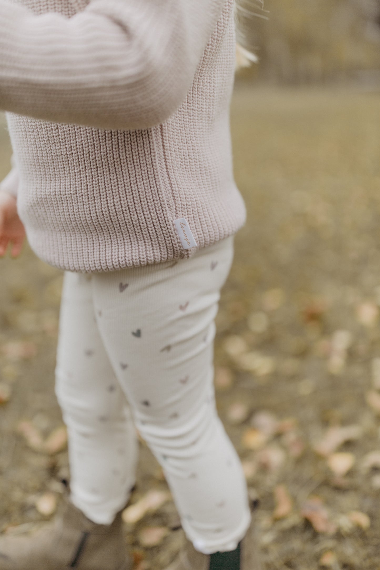 Leevje Leggings Herz mit Schleife