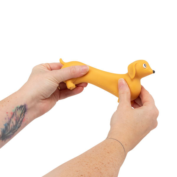 STRETCHY SAUSAGE DOG - Stretch Dackel