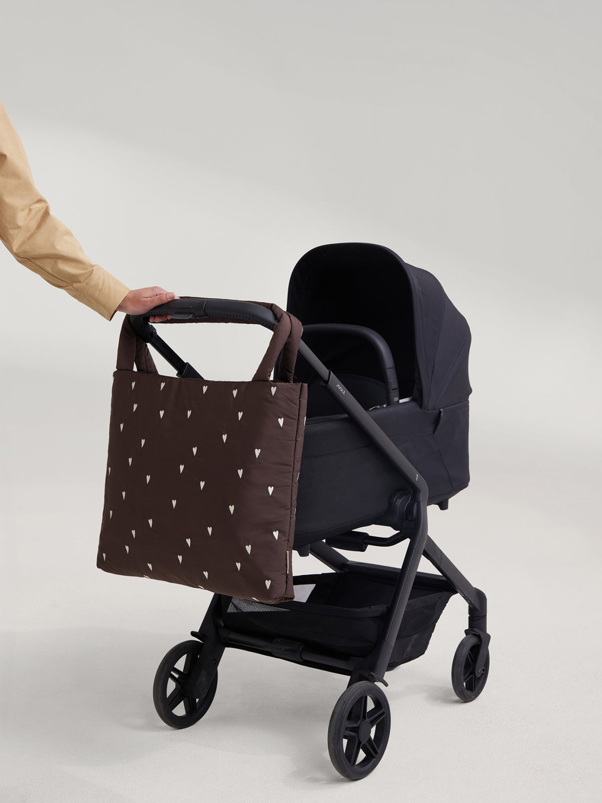 Studio Noos Puffy Mom Bag