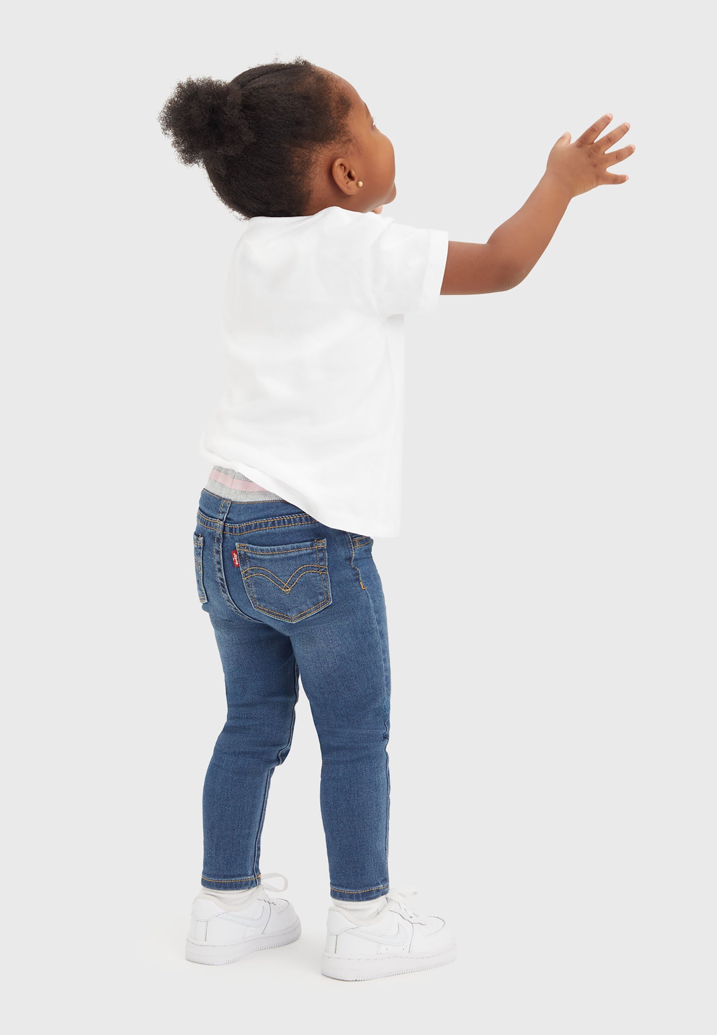 Levi's Pull-on Skinny Jeans