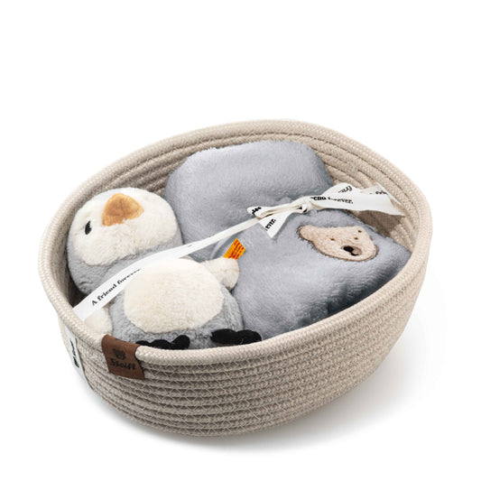 Steiff Geschenkset Lio Pinguin mit Rassel und Latz