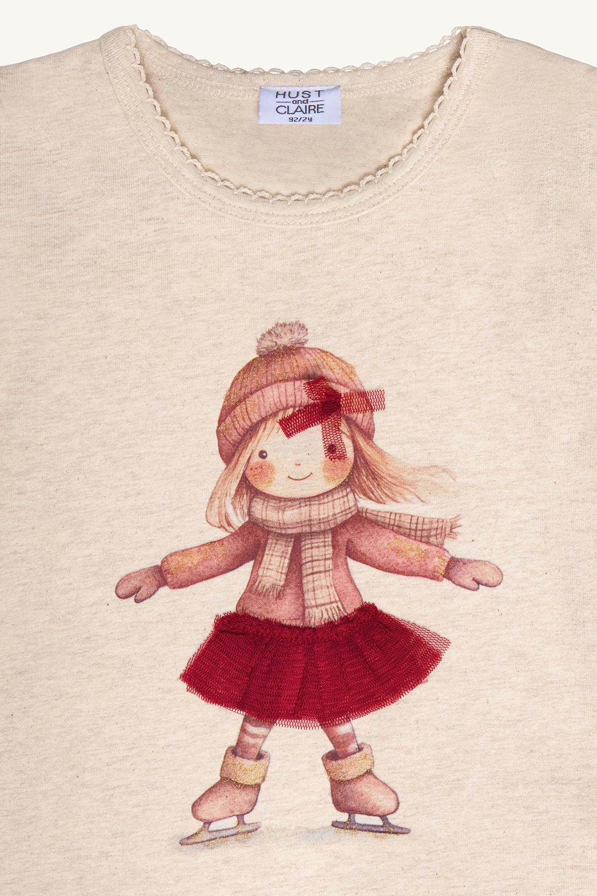 Hust & Claire Alma Skating