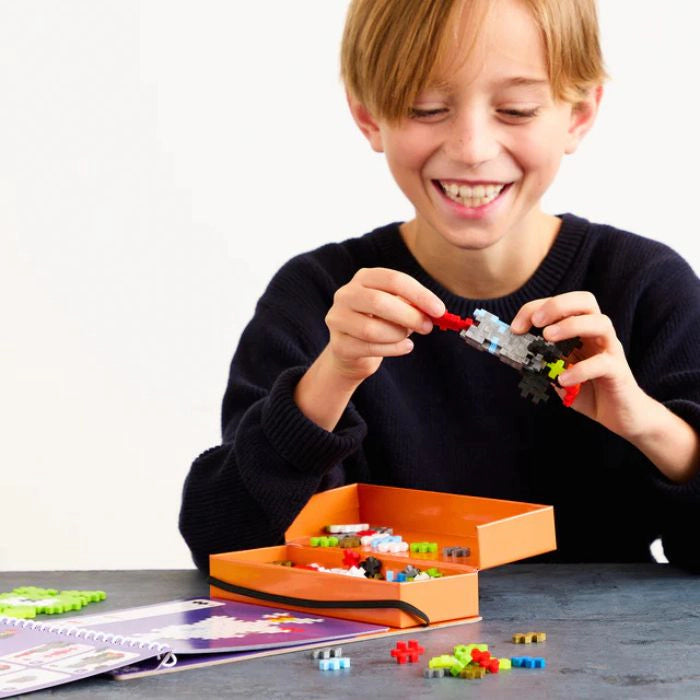 Plus-Plus Puzzle by Number Activity-Pad: Weltraum - 125 Bausteine