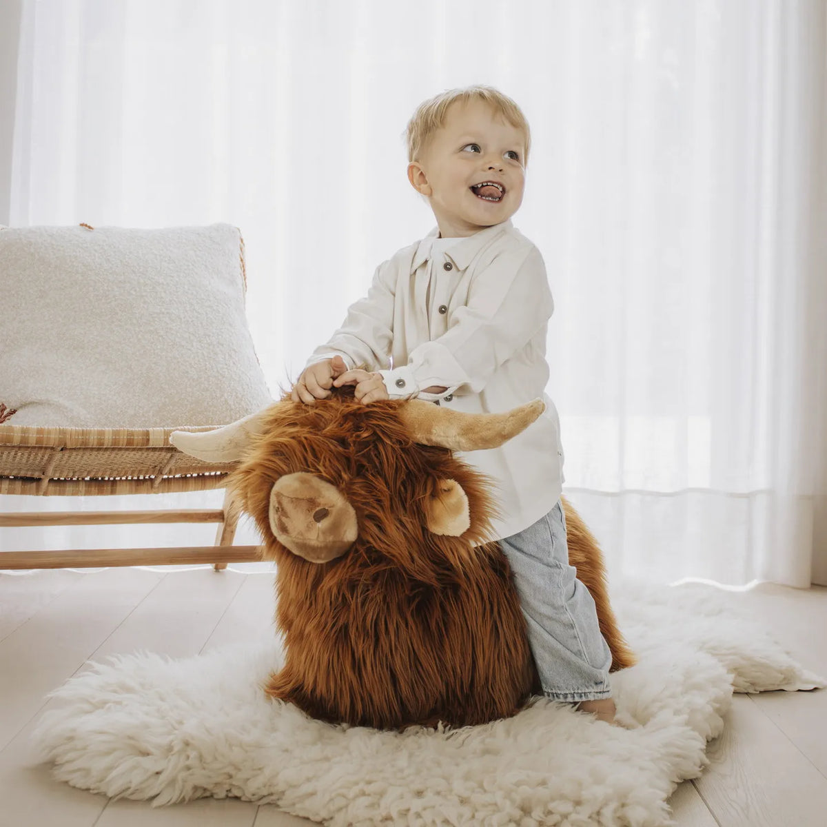 Wild & Soft Hochlandkuh Hüpfspielzeug