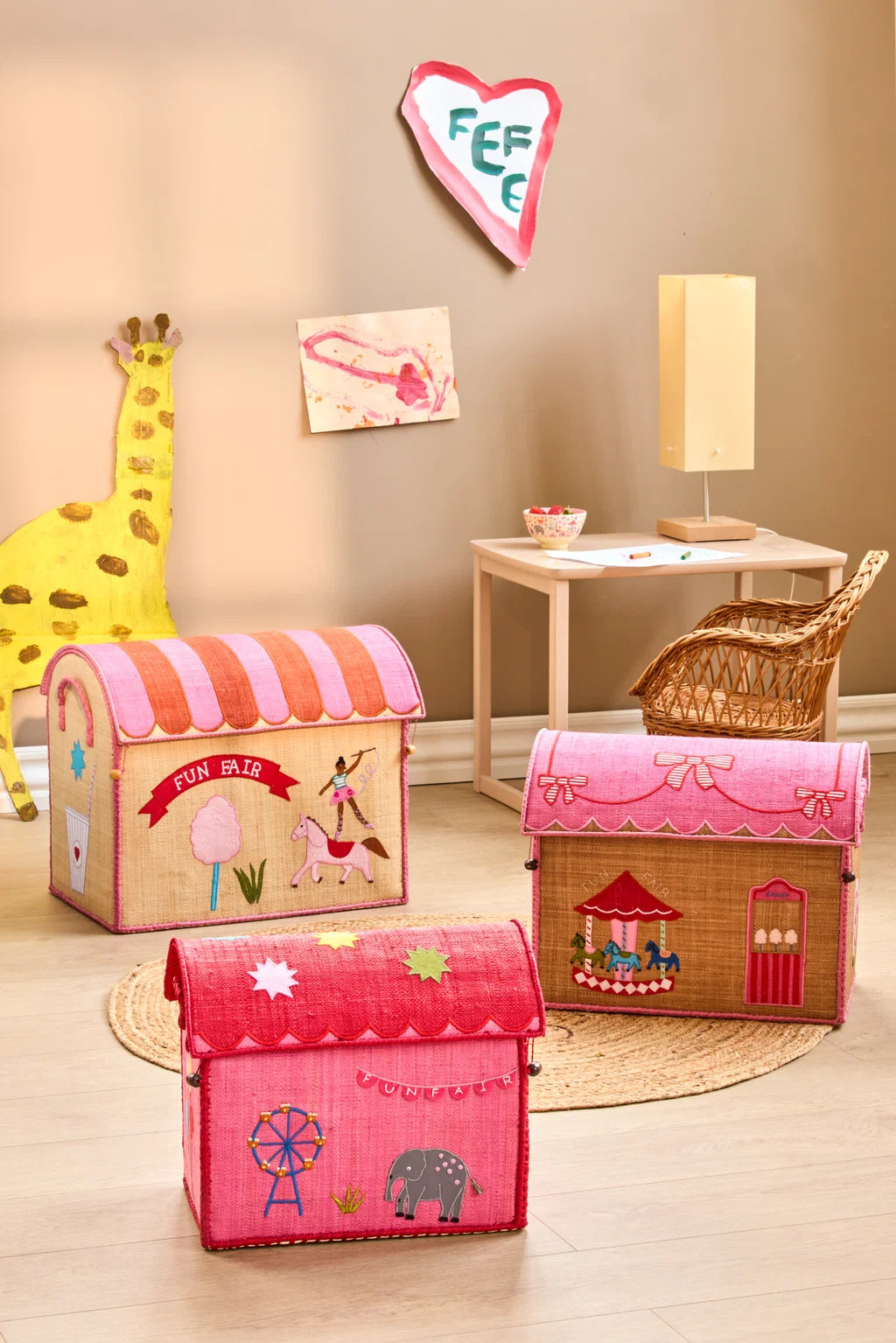 rice Raffia Kleine Aufbewahrungsbox Fun Fair pink