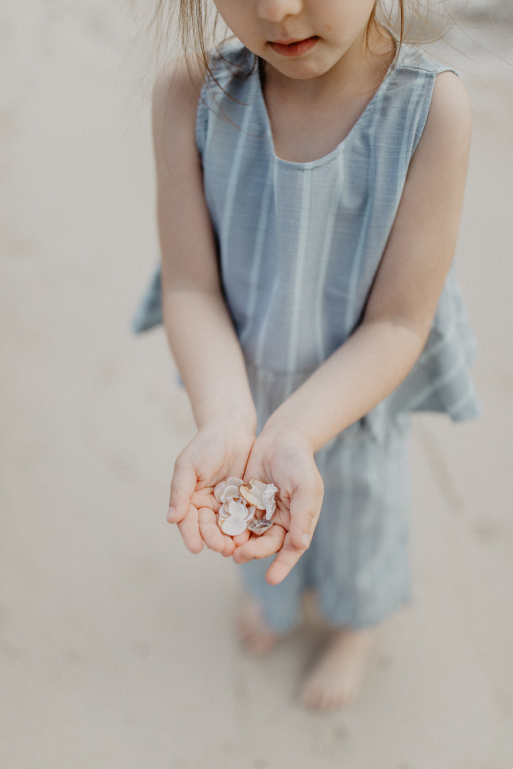 Leevje Top mit Rüschensaum gestreift