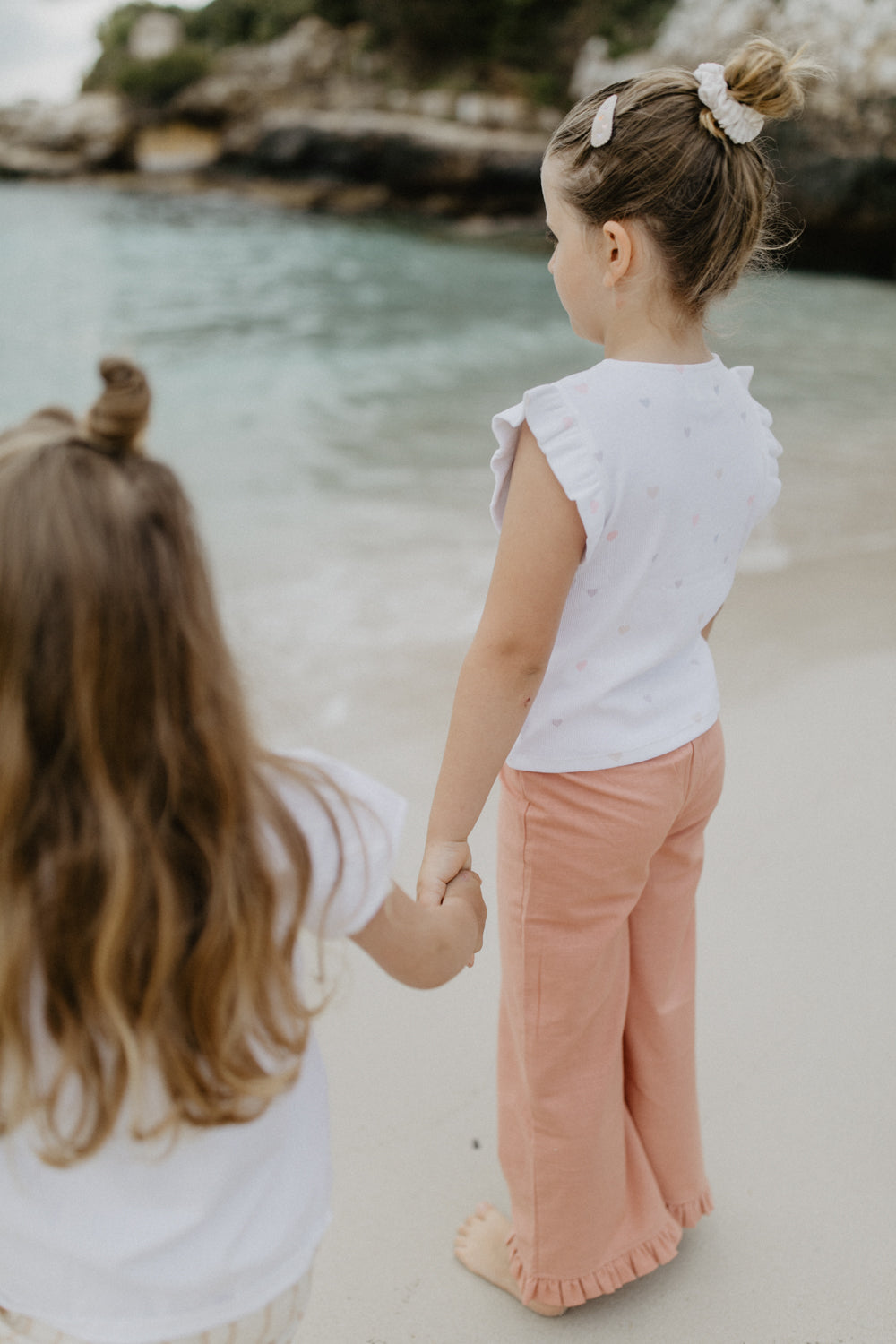 Leevje Strick-Top mit Herzstickerei
