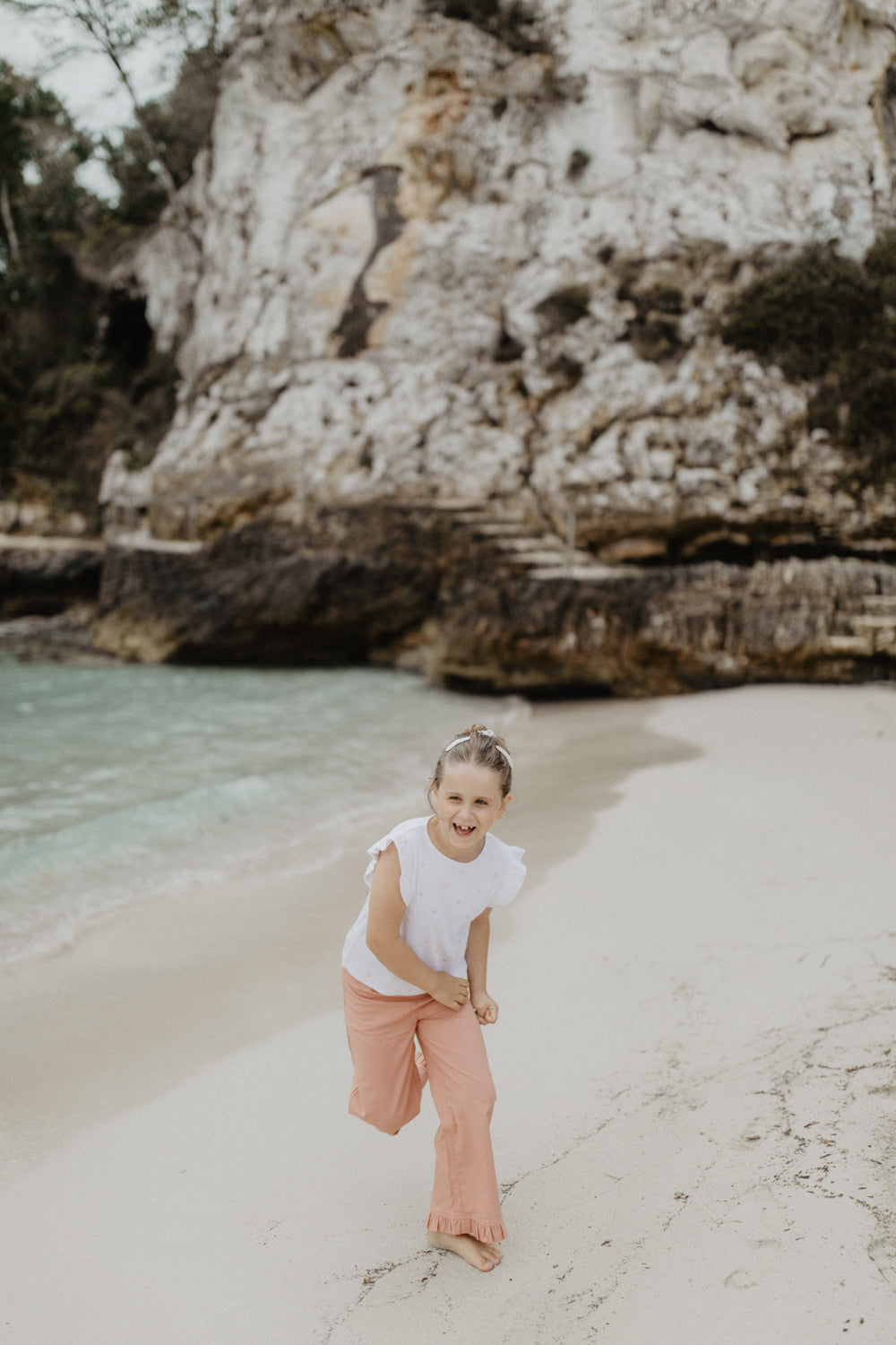 Leevje Strick-Top mit Herzstickerei