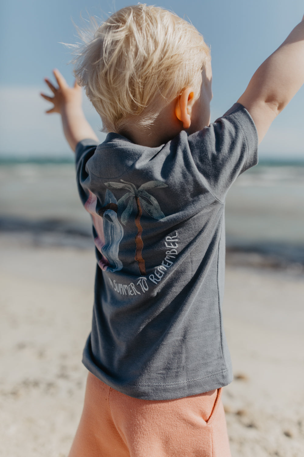 Leevje T-Shirt Surfboards