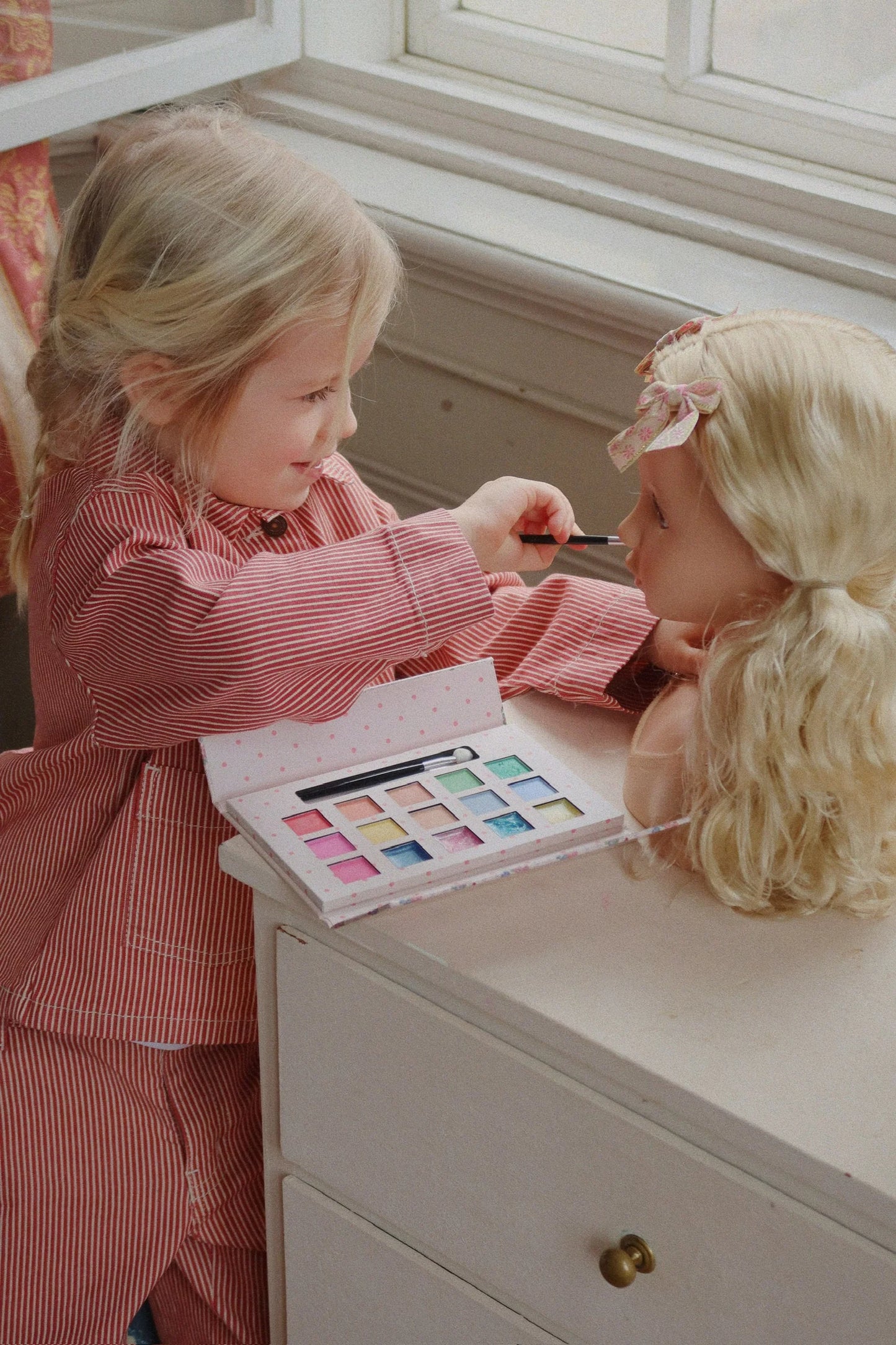 Konges Sløjd Lili Make Up Salon