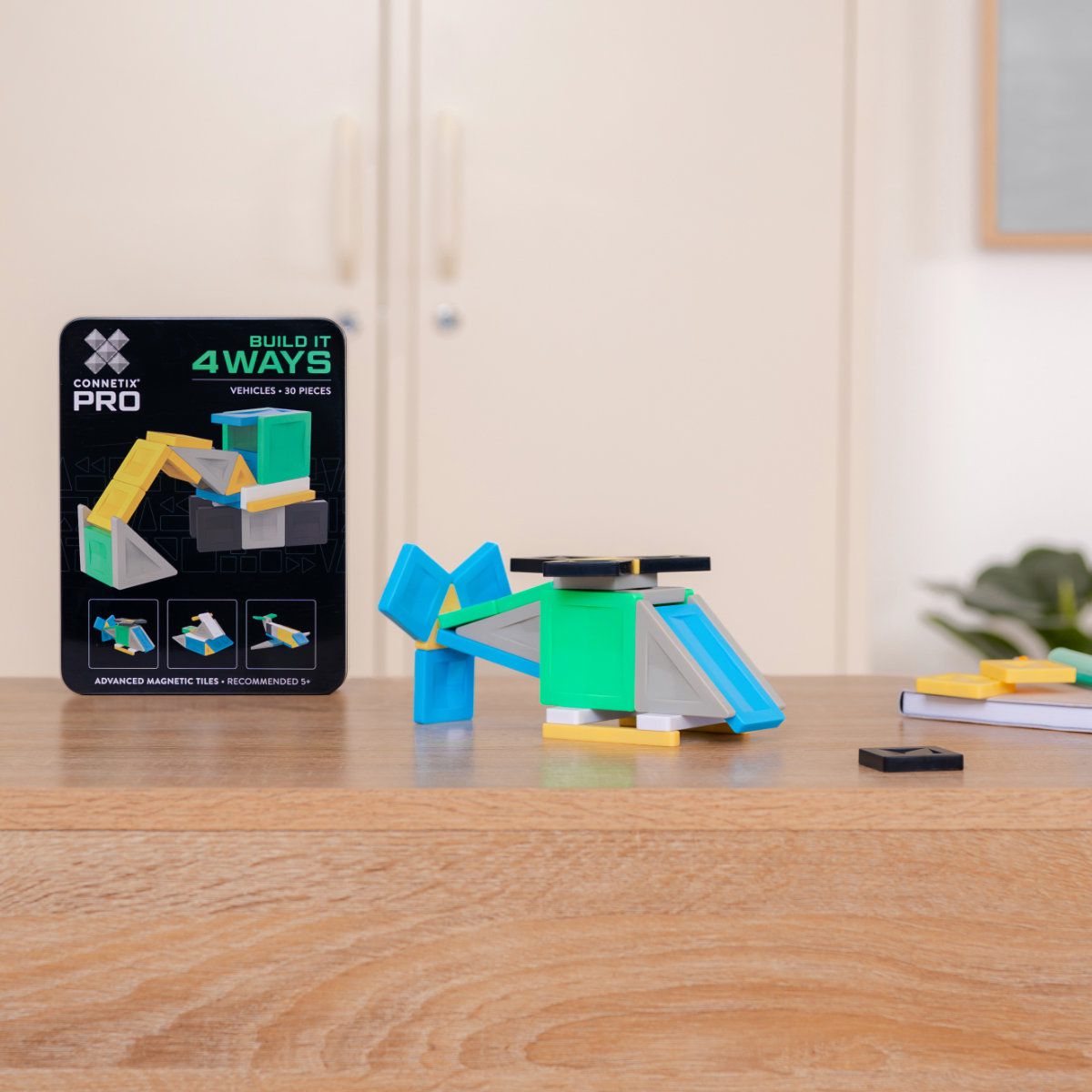 CONNETIX Pro Build it 4 Ways - Fahrzeuge