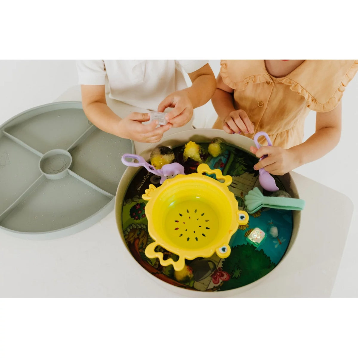 Jellystone Tray Play - Sage