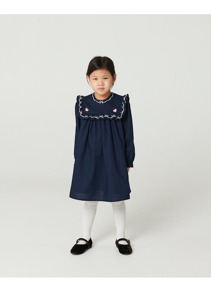 Copenhagen Colors Kleid mit Rüschen und Stickerei