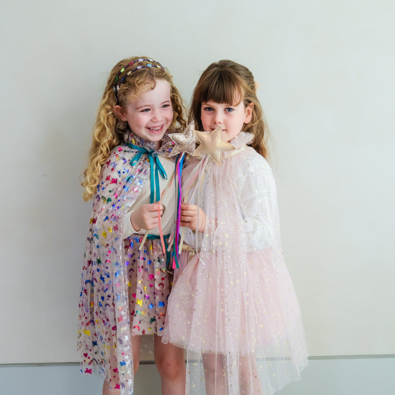 Mimi & Lula Regenbogen Einhorn Umhang