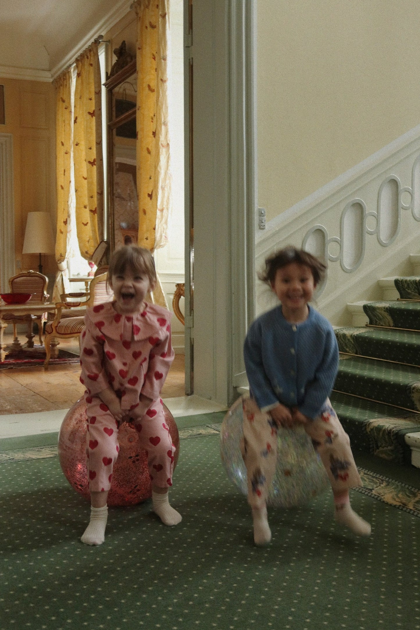 Konges Sløjd Glitzer Hüpfball Kirsche