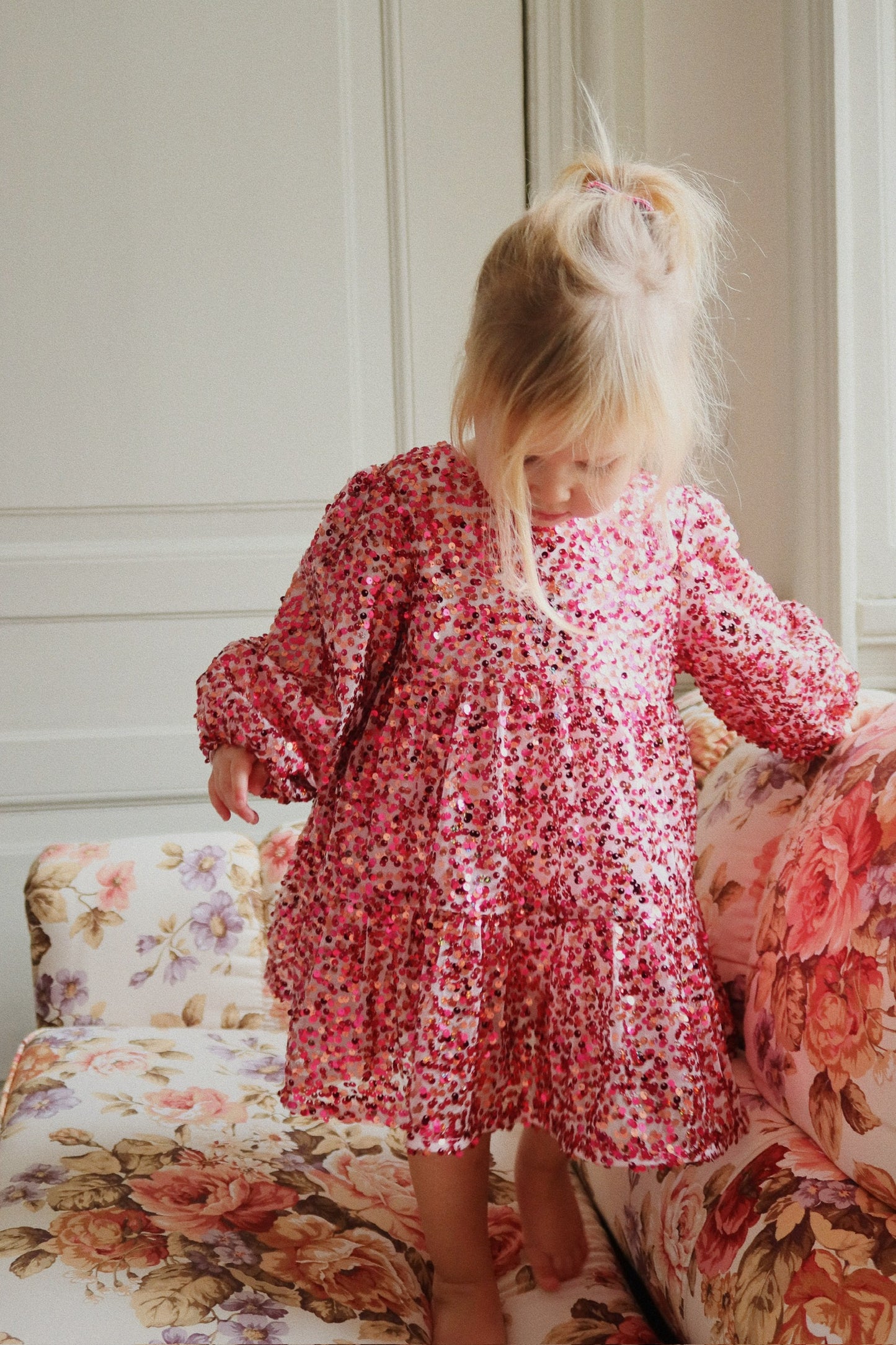 Konges Sløyd Lila Pailletten Schleifen-Kleid