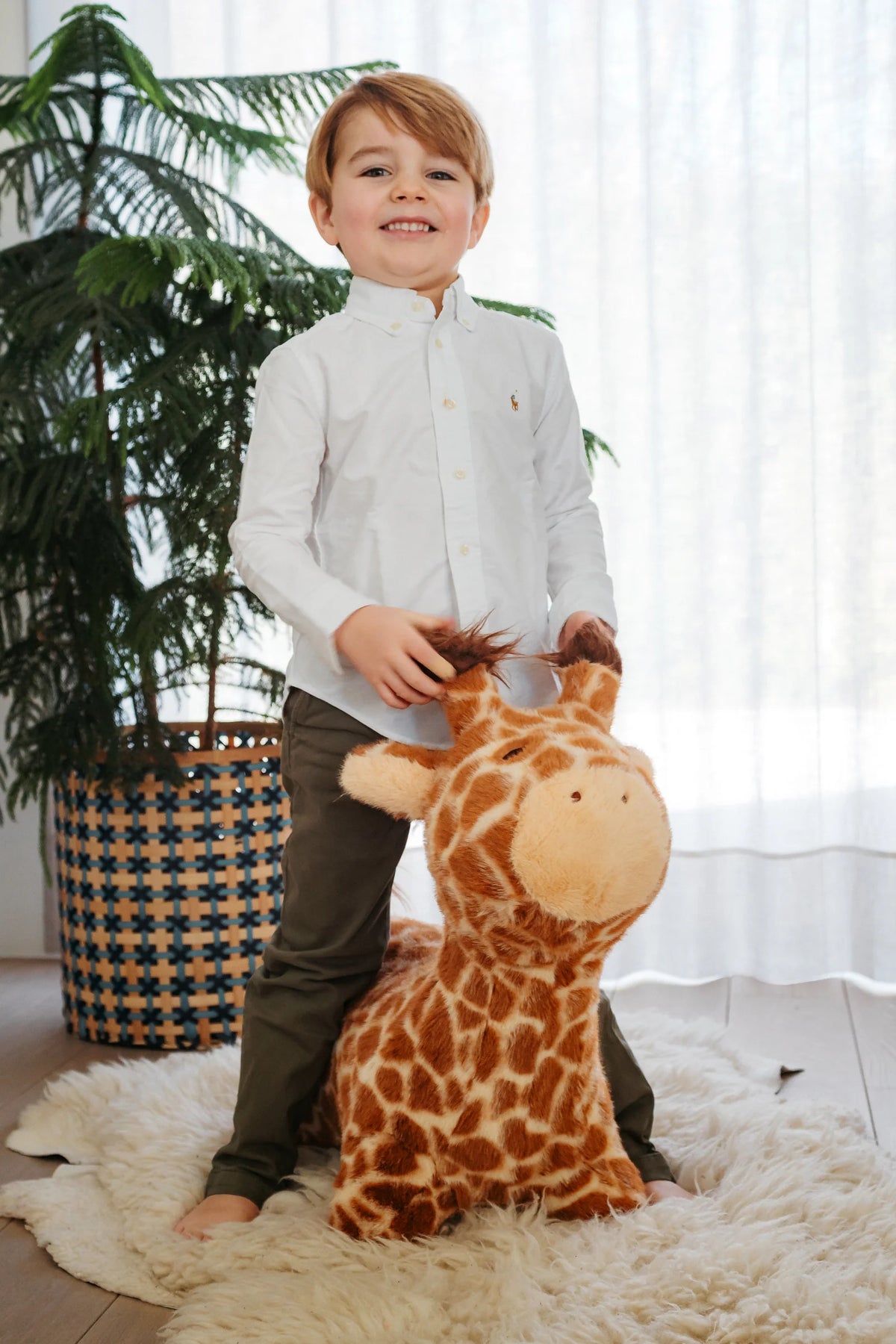 Wild & Soft Giraffe Hüpfspielzeug